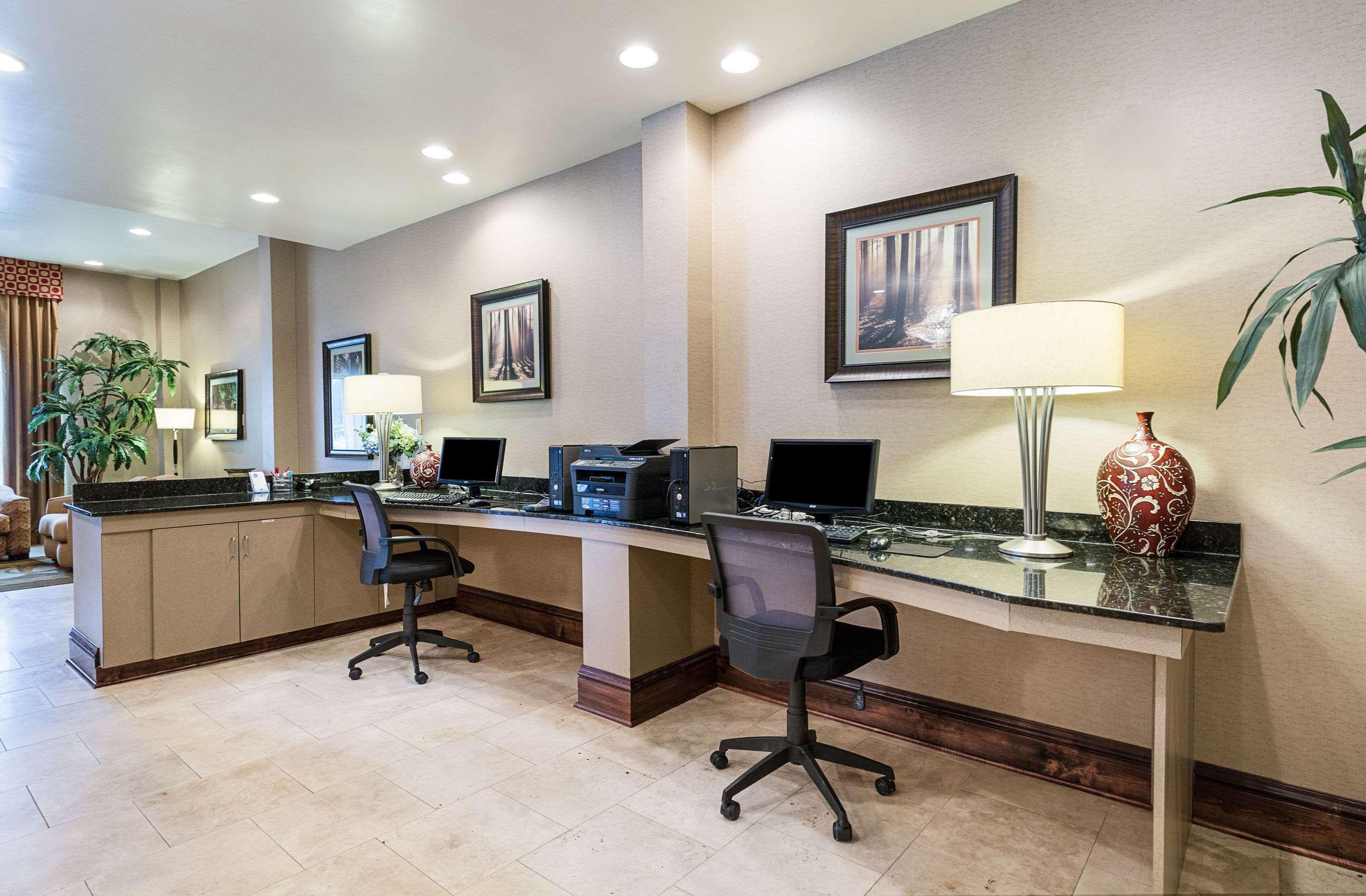 Comfort Suites Leesville Экстерьер фото