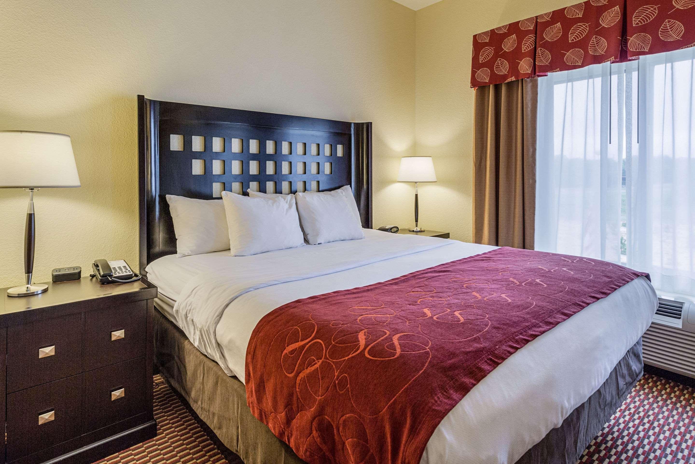 Comfort Suites Leesville Экстерьер фото